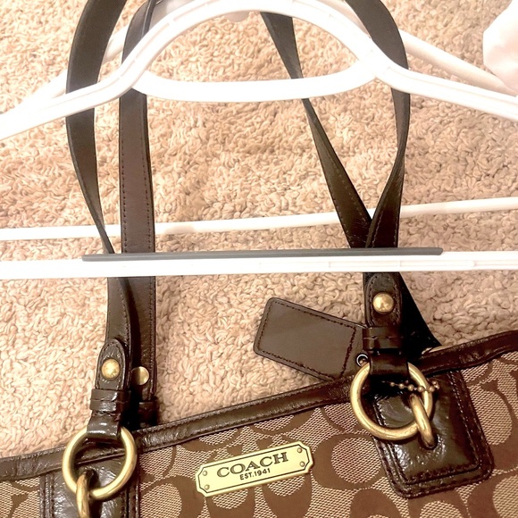 🌸LIKE NEW - BEAUTIFUL COACH SATCHEL 💼 SOLD - Picture 5 of 14